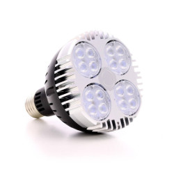Pack x4 X30 bombilla LED hortícola + x1 LED X60 lámpara hortícola - CREE Y OSRAM